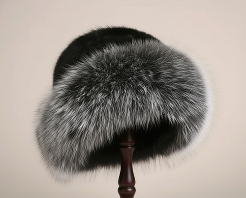 Noira - Gorro de Pele Elegante com Copa Redonda